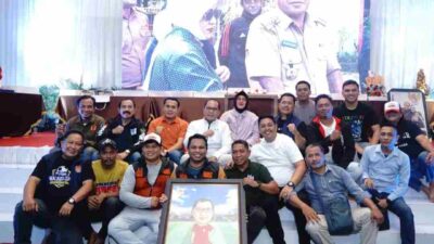 Milad 60 Tahun, Kado Cinta Ketua KONI Makassar Ahmad Susanto untuk Danny Pomanto