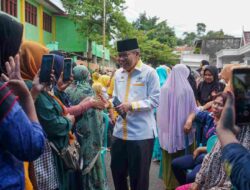 Bertemu Caleg Golkar Taufan Pawe, Warga Pangkep Titip Rumah Impian