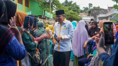 Bertemu Caleg Golkar Taufan Pawe, Warga Pangkep Titip Rumah Impian