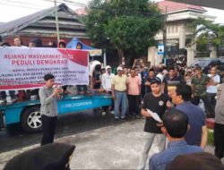 Aliansi Masyarakat Bone Peduli Demokrasi Geruduk Kantor KPU, Ini Tuntutannya