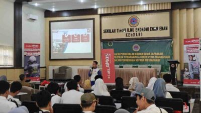 Sentuh Hati Pelajar, Cara Asmo Sulsel Edukasi Safety Riding di SMK Satria Kendari