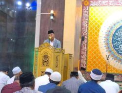 Salat Tarawih di Masjid Islamic Center Dato Tiro Bulukumba, Jemaah Pulang Bawa Doorprize