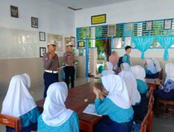 Tilang Elektronik, Satlantas Polres Bone Edukasi Pelajar SMPN 4 Watampone