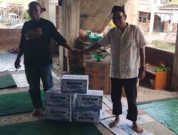 Paket Cinta Anggota DPR Andi Rio Sasar 100 Masjid di Bone