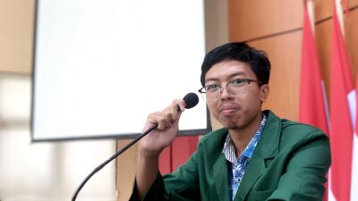 Mahasiwa Prodi Sastra Indonesia UMI Fawwas, Jadi Translator Komik dari Tiga Negara