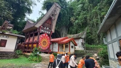 SMP Bosowa School Makassar Eksplor Kekayaan Budaya dan Sejarah Toraja