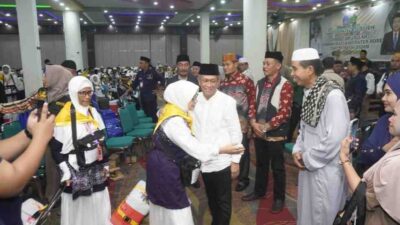 Lepas 450 CJH, Pj Bupati Bone Titip Pesan Khusus
