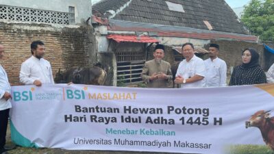 BSI Area Makassar dan Universitas Muhammadyah Sinergi Salurkan Hewan Kurban untuk Masyarakat