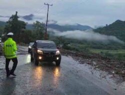 Kondisi Terkini Tompo Ladang Poros Maros Bone, Satgas Kappang Imbau Pengendara Jaga Jarak