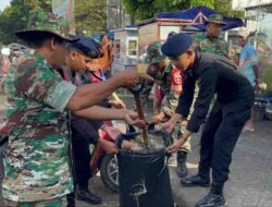 Kolaborasi TNI – Polri dan Masyarakat Bersihkan Sampah di Pinggiran Sungai dan Pasar Sentral