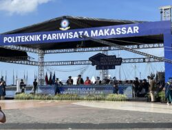 Laksanakan Wisuda Di Anjungan Pantai Losari; Sandiaga Sebut Poltekpar Makassar Wujudkan Impiannya