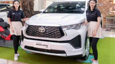 Banyak Untung Beli Toyota di November – Desember, Sebelum Harga Naik di 2025!