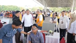 Bersama Lions Club, Wali Kota Munafri Bagikan Kacamata ke Siswa SD dan SMP di Makassar