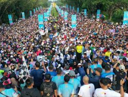 Gubernur Andi Sudirman Sulaiman Lepas Puluhan Ribu Peserta Fun Run Luwu Timur 2025 dan Anti Mager Sulsel