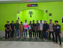 Telkomsel Salurkan Donasi Renovasi Rumah Ibadah di Dua Masjid Kahu Bone