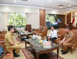 Plt Kepala BKPSDM Bone Dampingi Bupati Andi Asman Temui Khusus Sekjen Kemendagri di Jakarta