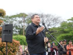 Wali Kota Makassar Bacakan Puisi di MIWF 2025, “Pulang ke Dapur Ibu” Sentuh Hati Penonton