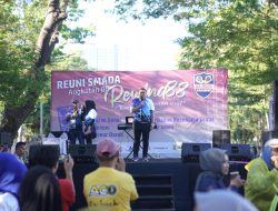 Bersama Kabarharkam Polri, Wali Kota Munafri Lepas Peserta Jalan Sehat SMADA 88 Makassar