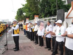 Munafri Pimpin Aksi Bersih Drainase di Pettarani, Antisipasi Banjir Makassar