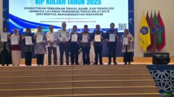 Rektor PTS Wilayah IX Teken Pakta Integritas Pengelolaan KIP Kuliah di Unismuh