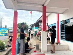 Sambut Hari Kemerdekaan Indonesia, Perangkat Desa dan Pemuda Gotong Royong Benahi Lingkungan