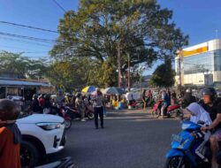 Kasat Lantas Polres Bone Turun Langsung Penertiban Parkir di Pasar Pagi