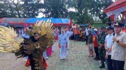 Karnaval Maskot Desa dari Limbah di Mare Curi Perhatian Wabup Bone Andi Akmal Pasluddin