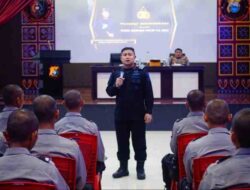 Dansat Brimob Polda Sulsel Bekali Siswa Diktukba Polri Jadi Personel Berintegritas 