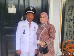Kades Uloe Bone Beri Hadiah Istimewa Paskibra Dua Boccoe