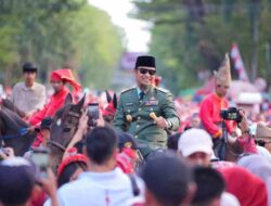 Gubernur Sulsel Lepas Puluhan Ribu Peserta Jalan Sehat dan Kirab Karnaval HUT RI Ke-80