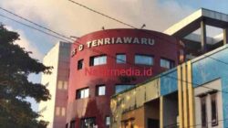 Breaking News, Demo Kenaikan PBB di Bone Ricuh, Lima Orang Dilarikan Ke RSUD Tenriawaru