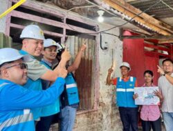 Kado Kemerdekaan PLN UID Sulselrabar: Berikan Sambungan Listrik Gratis 216 Rumah