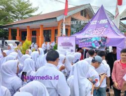 Ratusan Siswa SMAN 9 Gowa Serbu Booth Ultra Milk, Penasaran Rasa Blueberry