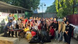Peringati WCUD 2025, Muhammad Roem Turun Bersihkan Jalan Ahmad Yani