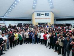 Deklarasi Sulsel Damai Bersama Unsur Forkopimda, PTN/PTS Hingga Tokoh Masyarakat, Gubernur Andi Sudirman Ajak Masyarakat Jaga Tetap Kondusif