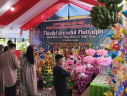 1.300 Male Siap Dibagikan, Maulid Nabi di Masjid Riyadul Muttaqin Appasareng Desa Uloe Bone