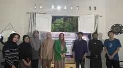 Tim PKM Fakultas Sastra UMI Melaksanakan Pelatihan Digital Menulis Cerita Islami Untuk Gerakan Literasi Remaja Masjid Nurul Ma’arif Paropo