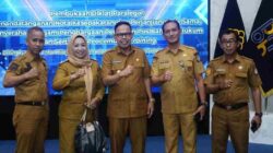 Kades Cantik di Bone Emban Misi Juru Damai di Desa