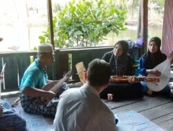 Pemberdayaan Kelompok Sastra Tutur dan Seni Musik Pakkacaping di Kampung Massaloeng Maros