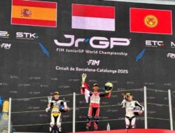 Pebalap Binaan Astra Honda Bikin Indonesia Ciptakan Sejarah di Barcelona