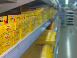 Komitmen Berdayakan Ekonomi Lokal, Indosat Hadir di Indogrosir: Sediakan Voucher Pulsa Grosir