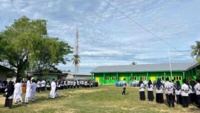 Pesan HUT PGRI Ke 80 di Dua Boccoe Bone: Guru Harus Menjadi Pelita