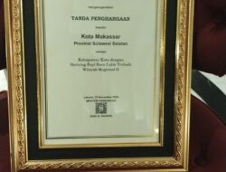 Pemkot Makassar Raih Penghargaan Bidang Pelayanan Kesehatan Keluarga