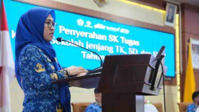 Pesan Bupati Talenrang Serahkan SK Kepala Sekolah, Tekankan Kepemimpinan Sekolah di Gowa Berbasis Kompetensi