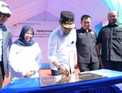 Gubernur Sulsel Andi Sudirman Resmikan Jembatan Sungai Balampangi, Akses Sinjai – Bulukumba Makin Lancar