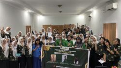 “UMI Mengajar” di SMKN 8 Makassar; Berikan Perencanaan Karier, Teknik Komunikasi dan Berbahasa Profesional, hingga Persiapan Melanjutkan ke Perguruan Tinggi