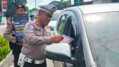 Kasat Lantas Polres Bone Sosialisasi Operasi Keselamatan di Jalan, Edukasi Pengendara