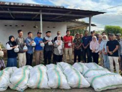 Sinjai Genjot Perikanan Budidaya, Bagikan 1,2 Juta Benur untuk Pokdakan