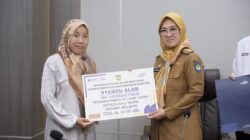 Bupati Talenrang Salurkan Santunan PT Taspen Rp34,1 Juta