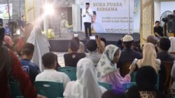 Ribuan Masyarakat Padati Buka Puasa Bersama Anggota DPR RI Prof Nurdin Halid di Bone